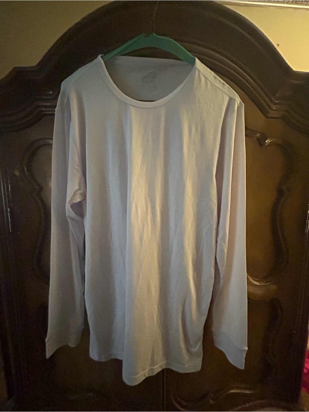 Men's Long-Sleeve Crew Neck Shirt - white